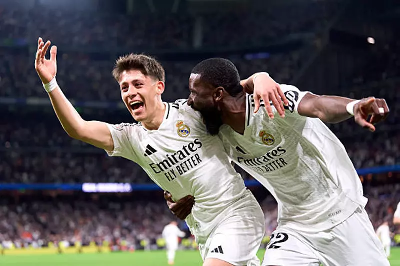 ريال مدريد يسعى لاستعادة نجمه السابق 2 ريال مدريد يسعى لاستعادة نجمه السابق