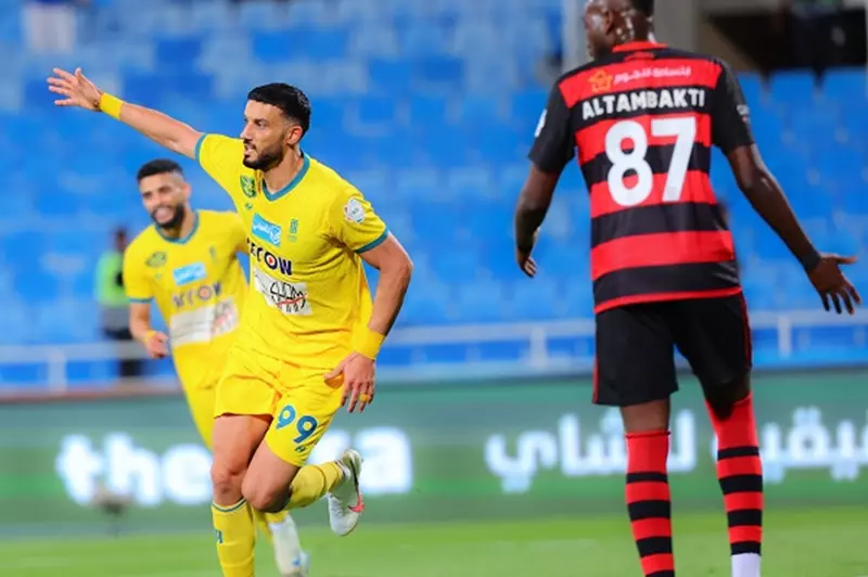 الدوري السعودي يشهد تألق السومة في قيادة العروبة نحو انتصار ساحق على الرياض 2 الدوري السعودي يشهد تألق السومة في قيادة العروبة نحو انتصار ساحق على الرياض