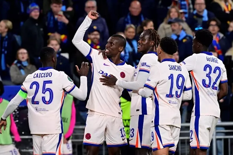 تشيلسي يتألق في دوري المؤتمر بفوز ساحق على يورجوردينس 2 تشيلسي يتألق في دوري المؤتمر بفوز ساحق على يورجوردينس