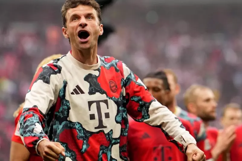مولر يتحدث عن تأجيل حسم لقب الدوري الألماني ويصف الأبطال غير الرسميين 2 مولر يتحدث عن تأجيل حسم لقب الدوري الألماني ويصف الأبطال غير الرسميين