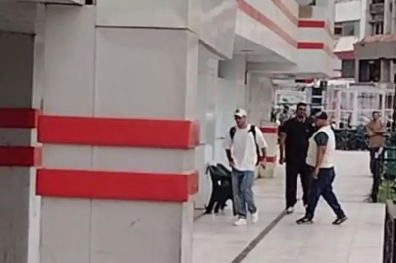 بعد 26 يومًا من الغياب، زيزو يعود إلى نادي الزمالك لاستئناف التدريبات 2 بعد 26 يومًا من الغياب، زيزو يعود إلى نادي الزمالك لاستئناف التدريبات
