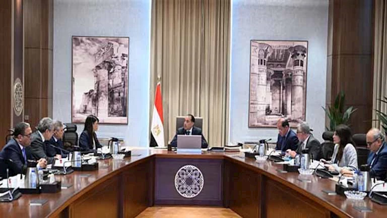 رئيس الوزراء يراقب جهود إصلاح وإعادة تنظيم الهيئات الاقتصادية 2 رئيس الوزراء يراقب جهود إصلاح وإعادة تنظيم الهيئات الاقتصادية