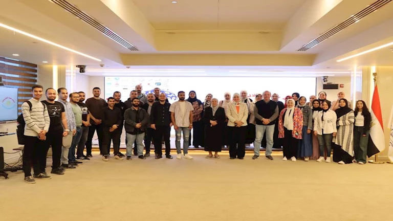 معهد بحوث الإلكترونيات يرحب بخريجين جدد 2 معهد بحوث الإلكترونيات يرحب بخريجين جدد