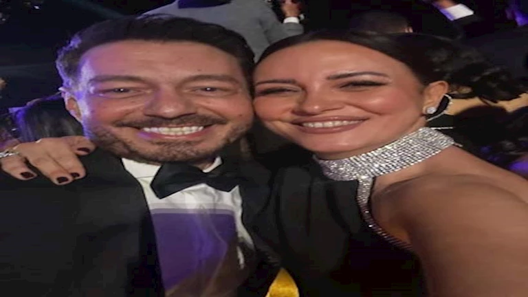 ريهام عبد الغفور تسترجع ذكريات "الحقيقة والسراب" من خلال صورة مع أحمد زاهر 2 ريهام عبد الغفور تسترجع ذكريات “الحقيقة والسراب” من خلال صورة مع أحمد زاهر