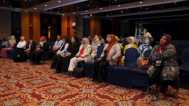 منتدى "نوت" يستعرض قضايا التمكين والغارمات خلال مهرجان أسوان الدولي لأفلام المرأة 2 منتدى “نوت” يستعرض قضايا التمكين والغارمات خلال مهرجان أسوان الدولي لأفلام المرأة