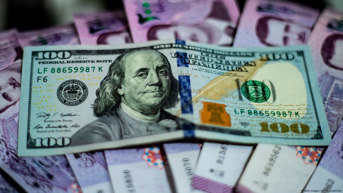 هدوء صادم لــ USD.. سعر الدولار مقابل الليرة السورية اليوم السبت 24\5\2025 في السوق السوداء والمدن السورية