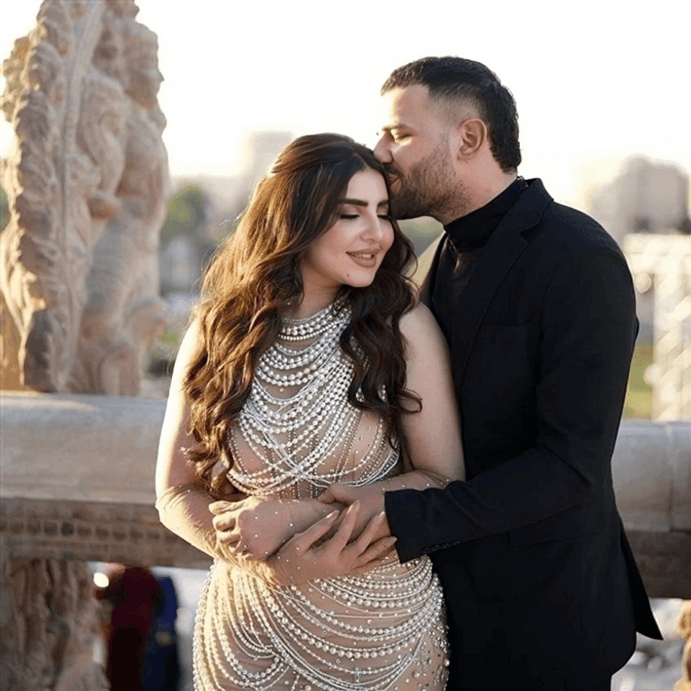 من هي زوجة مسلم مغني المهرجانات؟