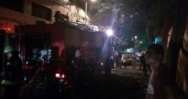 إخلاء السكان من العقار المجاور للمنزل المنهار في السيدة زينب 2 إخلاء السكان من العقار المجاور للمنزل المنهار في السيدة زينب