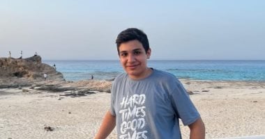 معتز يتصدر قائمة الناجحين في الشهادة الإعدادية بالجيزة ويهدي نجاحه لأسرتيه 2 معتز يتصدر قائمة الناجحين في الشهادة الإعدادية بالجيزة ويهدي نجاحه لأسرتيه