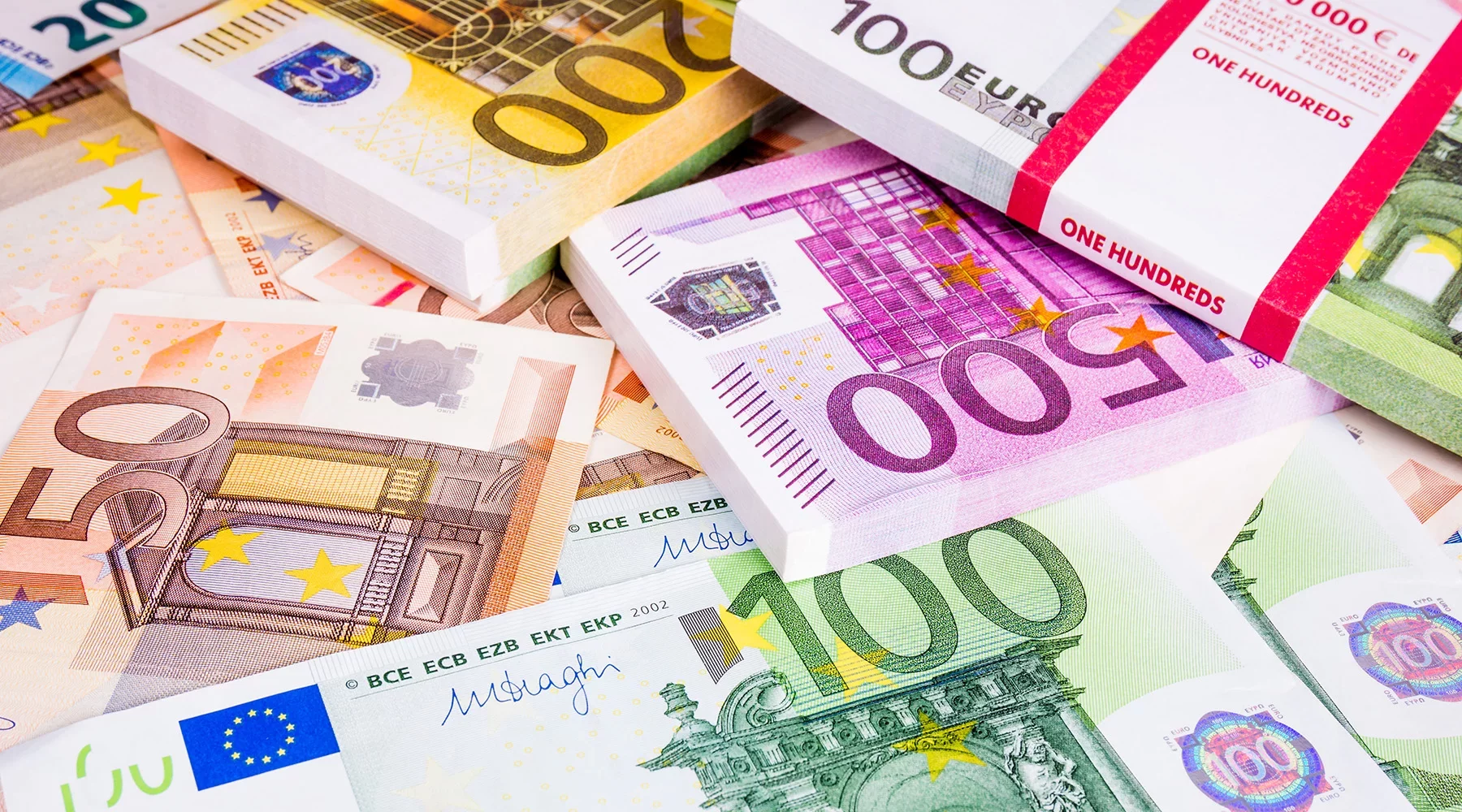 EUR تحديث لحظي الآن .. سعر اليورو اليوم في السوق السوداء الجمعة 1872025 مقابل الجنيه 2 EUR تحديث لحظي الآن .. سعر اليورو اليوم في السوق السوداء الجمعة 18\7\2025 مقابل الجنيه